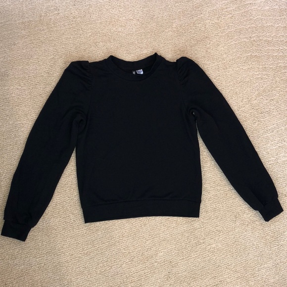 H&M Tops - H&M Puff Shoulder Sweatshirt Size XS